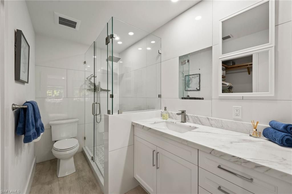 1656 Spoonbill Ln, Unit B, Naples, FL 34105 Photo