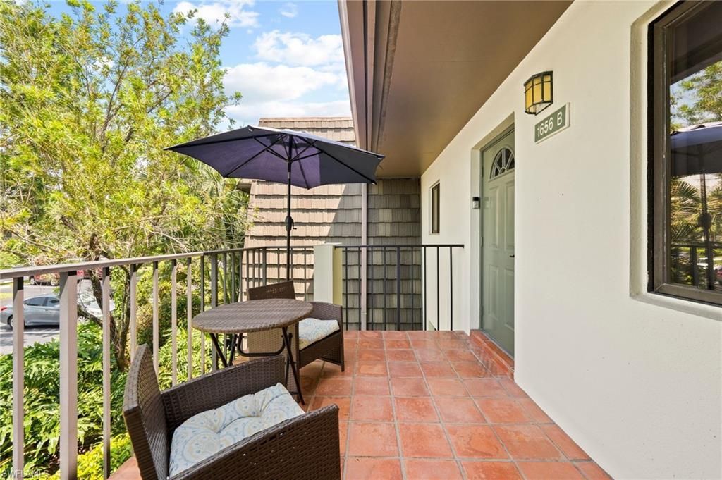 1656 Spoonbill Ln, Unit B, Naples, FL 34105 Photo