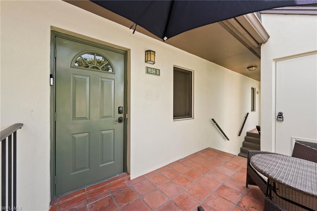 1656 Spoonbill Ln, Unit B, Naples, FL 34105 Photo