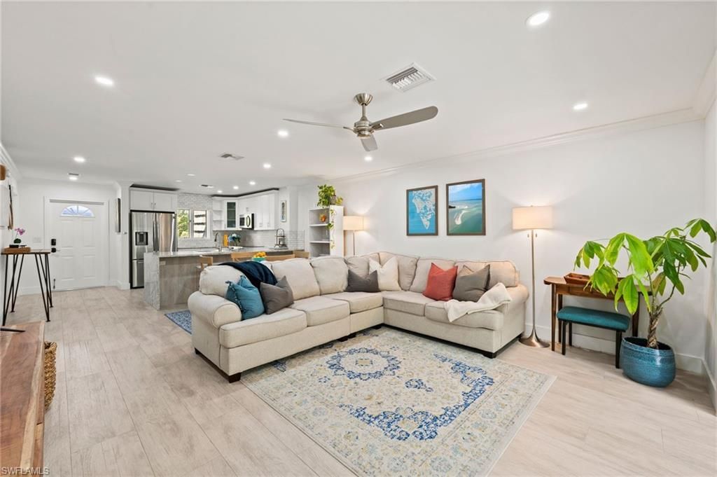 1656 Spoonbill Ln, Unit B, Naples, FL 34105 Photo