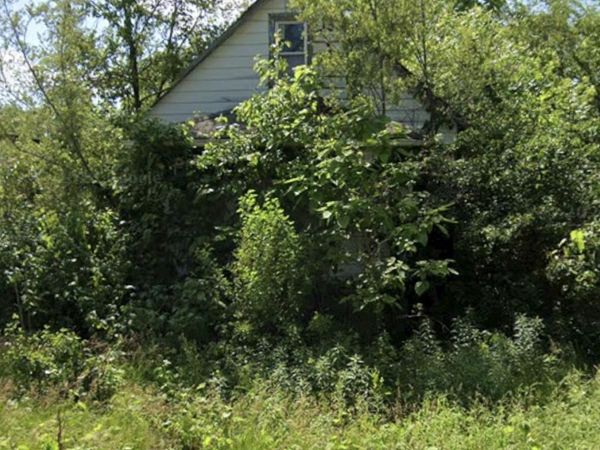 2650 Polk Street , Gary, IN 46407