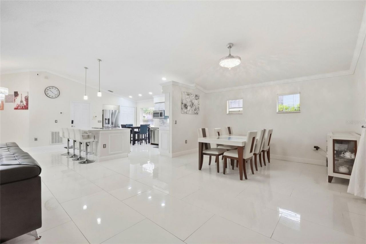 5301 72nd Street E, Bradenton, FL 34203 Photo