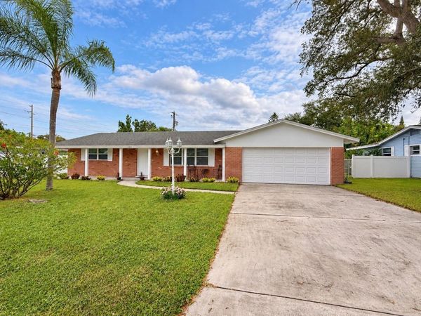 1163 FAY AVENUE , LARGO, FL 33771