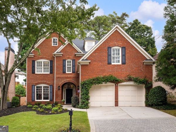 3211 Windsor Lake Drive NE, Brookhaven, GA 30319