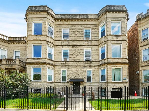 3131 W Augusta Boulevard , Unit 1R, Chicago, IL 60622