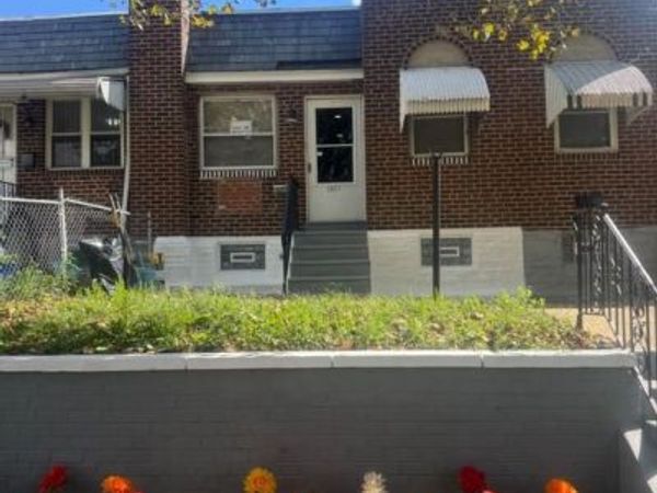 5827 BUSTLETON AVENUE NE, PHILADELPHIA, PA 19149