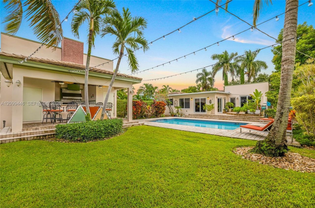 564 Palmetto Dr, Miami Springs, FL 33166 Photo