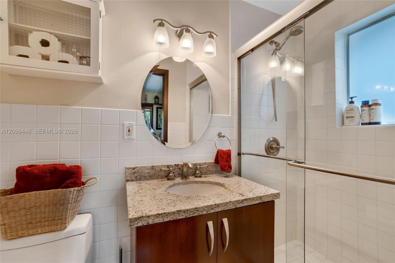 564 Palmetto Dr, Miami Springs, FL 33166 Photo