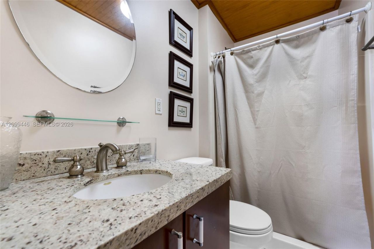 564 Palmetto Dr, Miami Springs, FL 33166 Photo