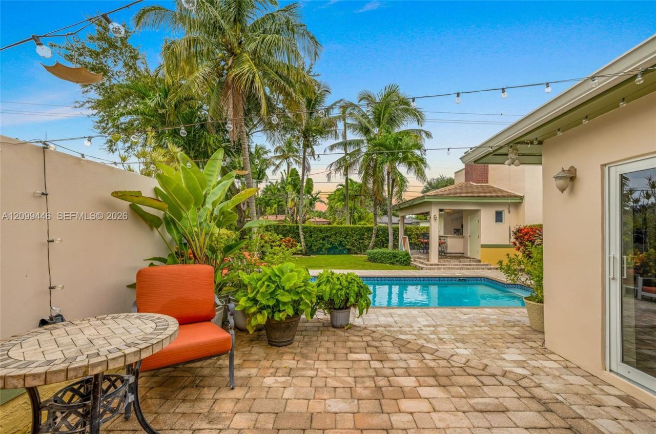 564 Palmetto Dr, Miami Springs, FL 33166 Photo