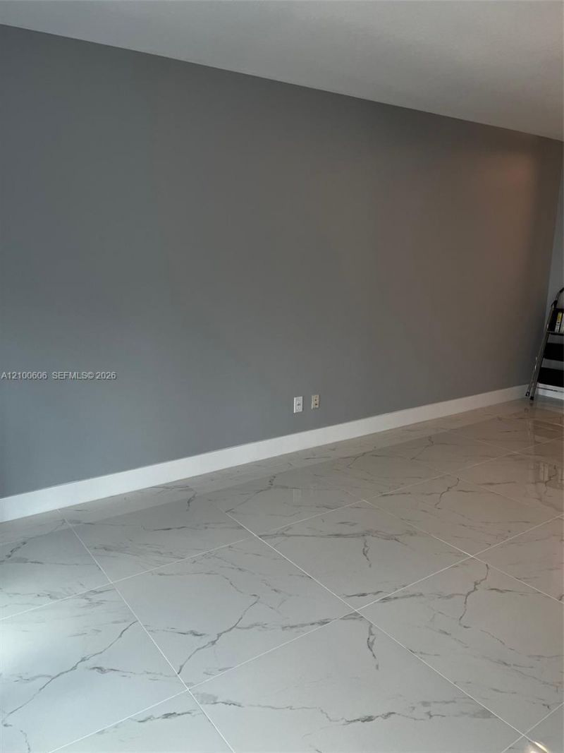 335 S Biscayne Blvd , Unit 3500, Miami, FL 33131 Photo