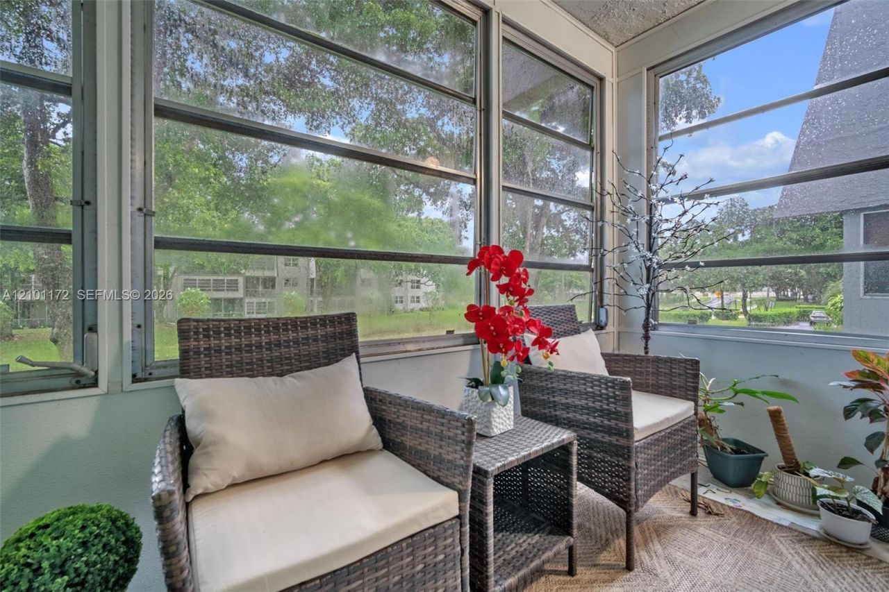 9090 Lime Bay Blvd , Unit 209, Tamarac, FL 33321 Photo