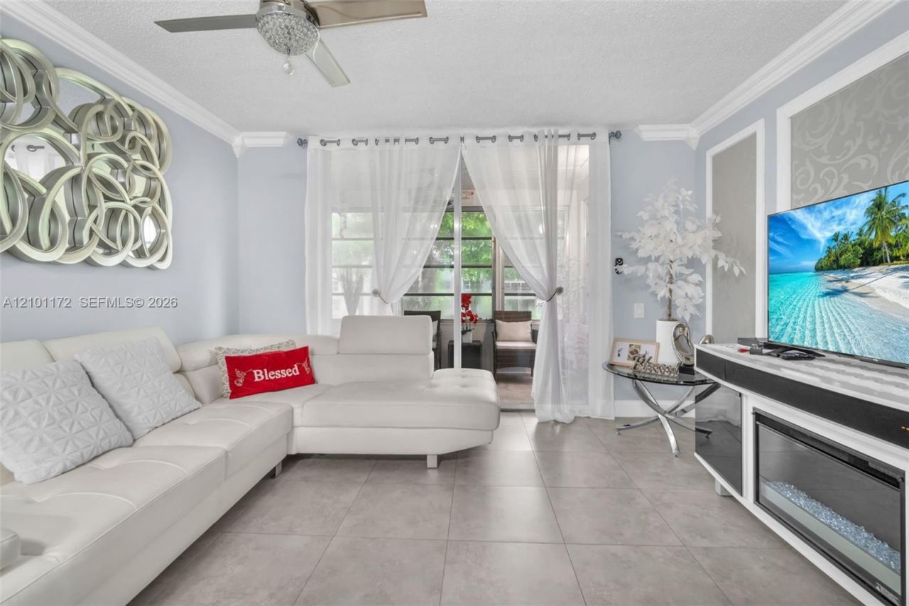 9090 Lime Bay Blvd , Unit 209, Tamarac, FL 33321 Photo