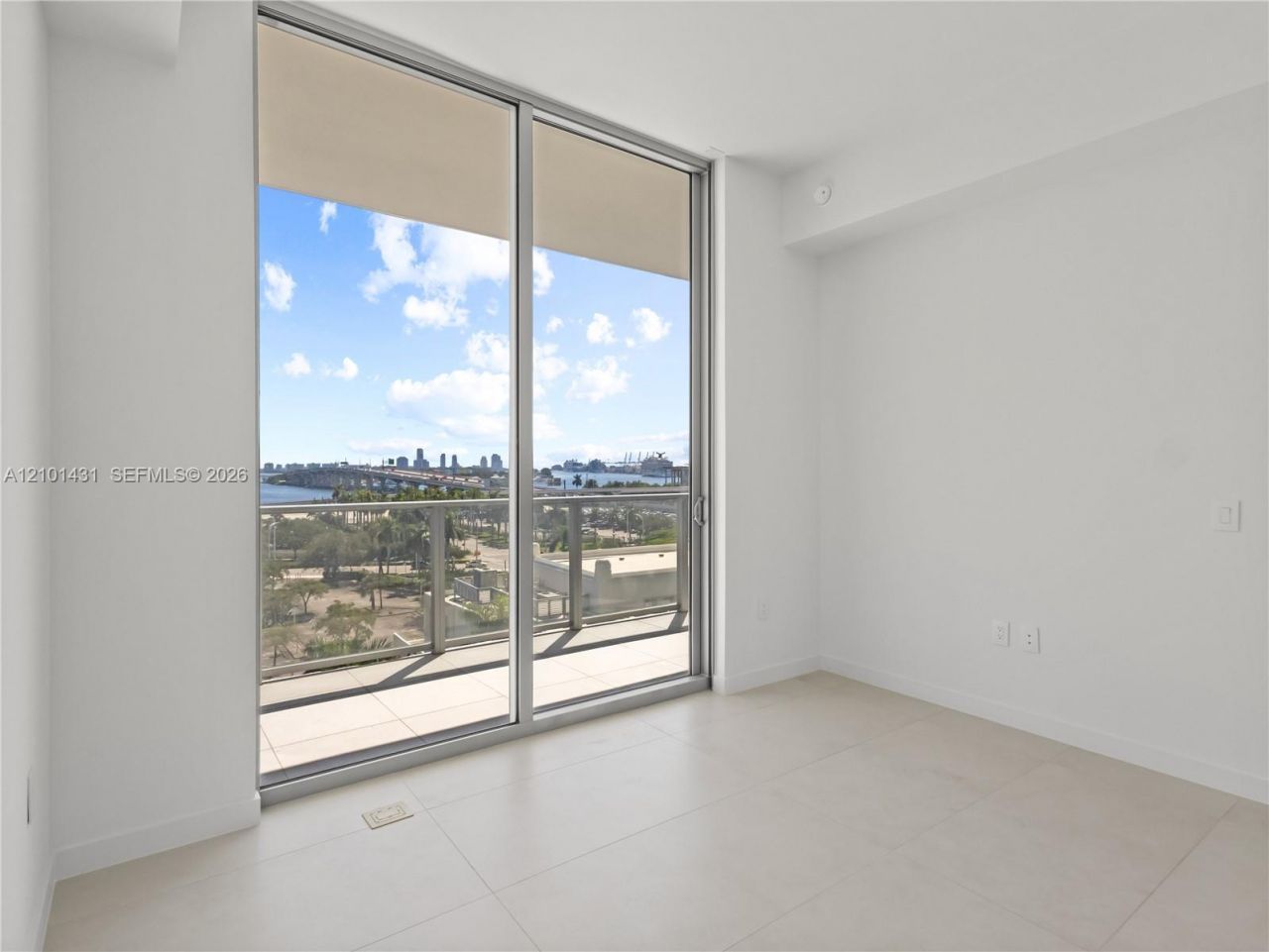 1400 Biscayne Blvd , Unit 608, Miami, FL 33132 Photo