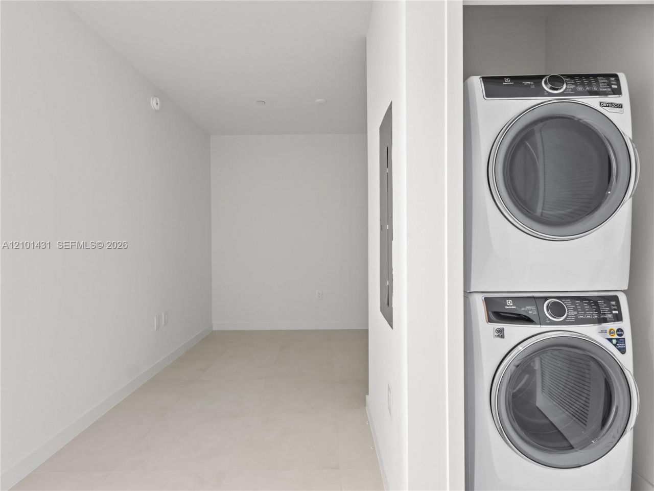 1400 Biscayne Blvd , Unit 608, Miami, FL 33132 Photo