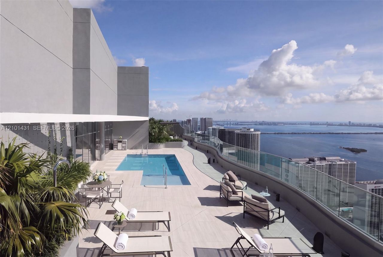 1400 Biscayne Blvd , Unit 608, Miami, FL 33132 Photo