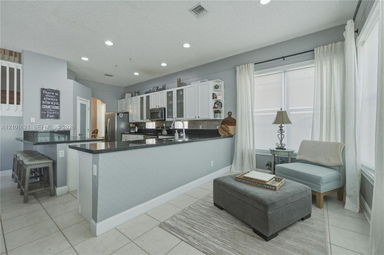 13357 SW 27th St , Miramar, FL 33027 Photo