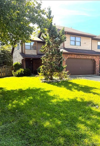 2206 Greenfield Drive , Belleville, IL 62221 Main Photo