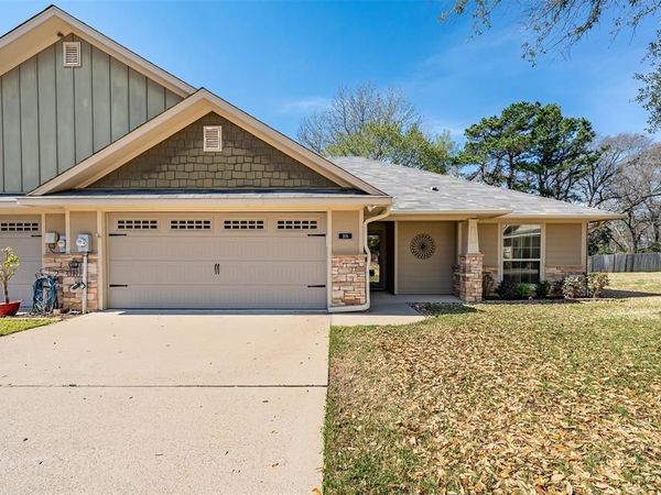 421 W Cumberland , Unit 205, Tyler, TX 75703