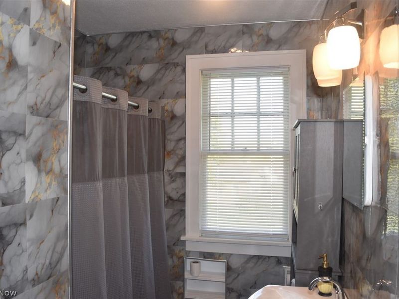408 W Main Street, Morristown, OH 43759 Photo 9