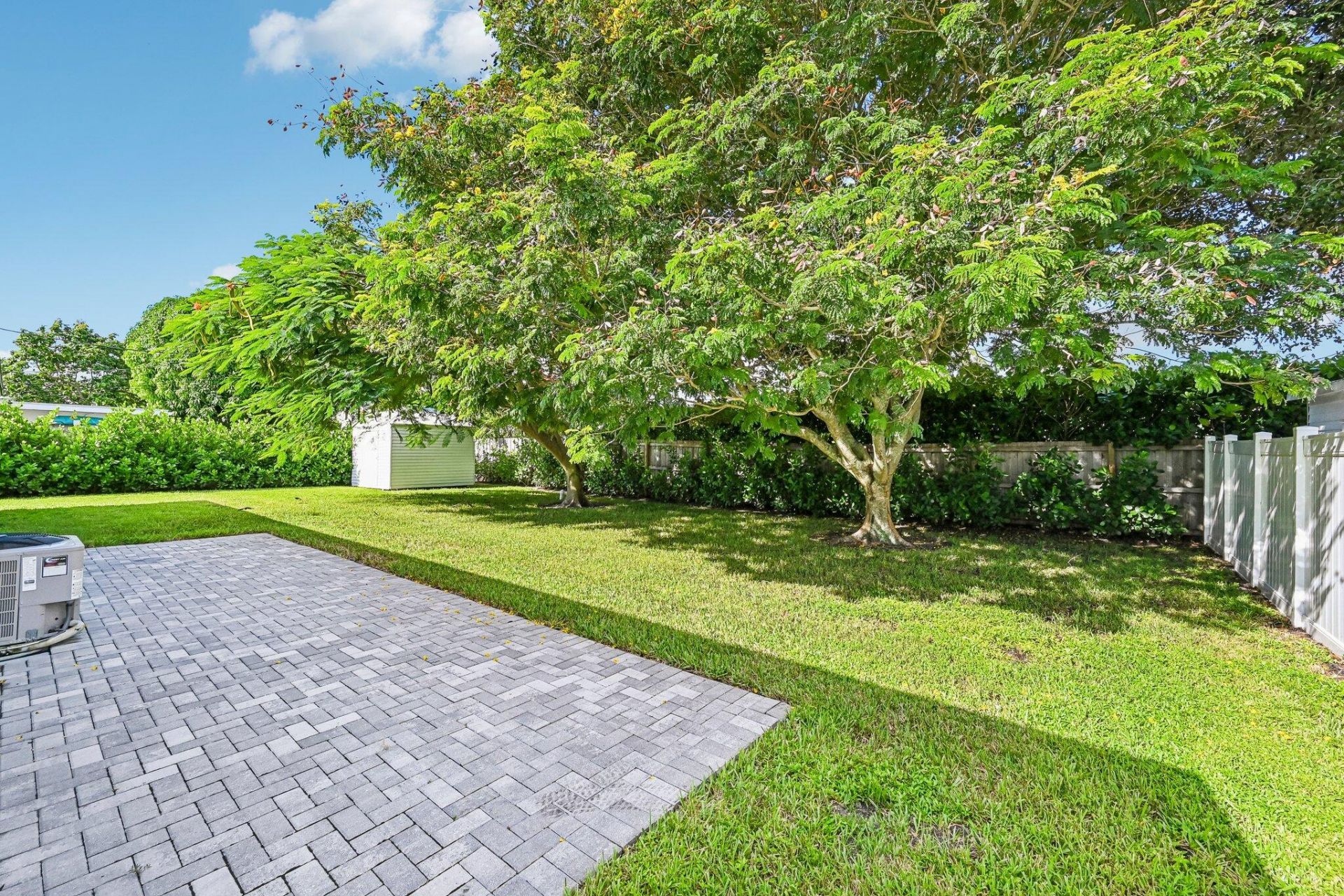 371 Saturn Avenue, Tequesta, FL 33469 Photo