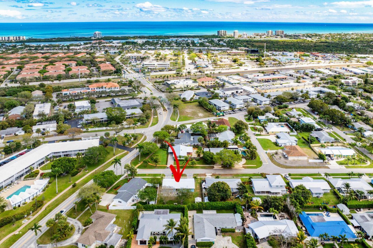 371 Saturn Avenue, Tequesta, FL 33469 Photo