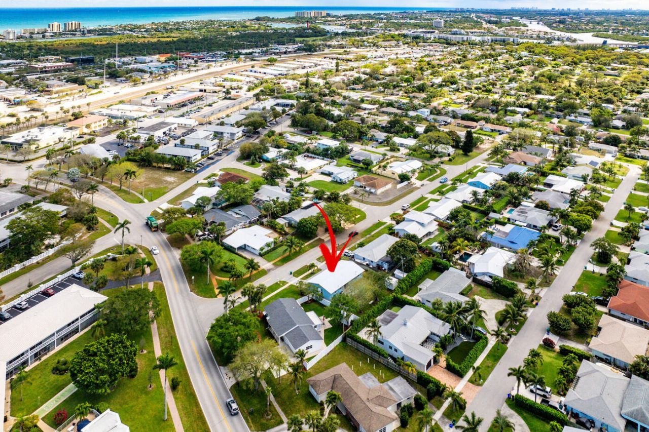 371 Saturn Avenue, Tequesta, FL 33469 Photo