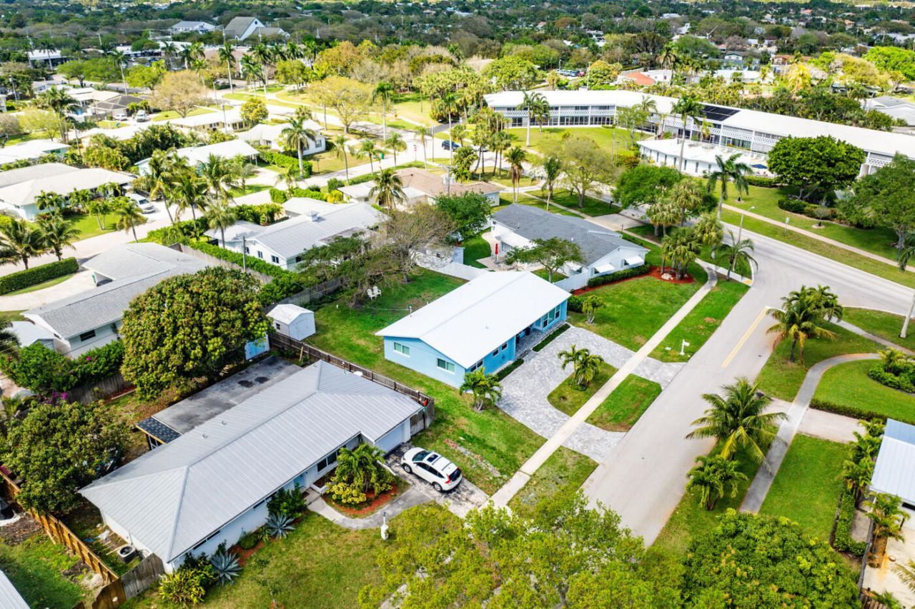 371 Saturn Avenue, Tequesta, FL 33469 Photo