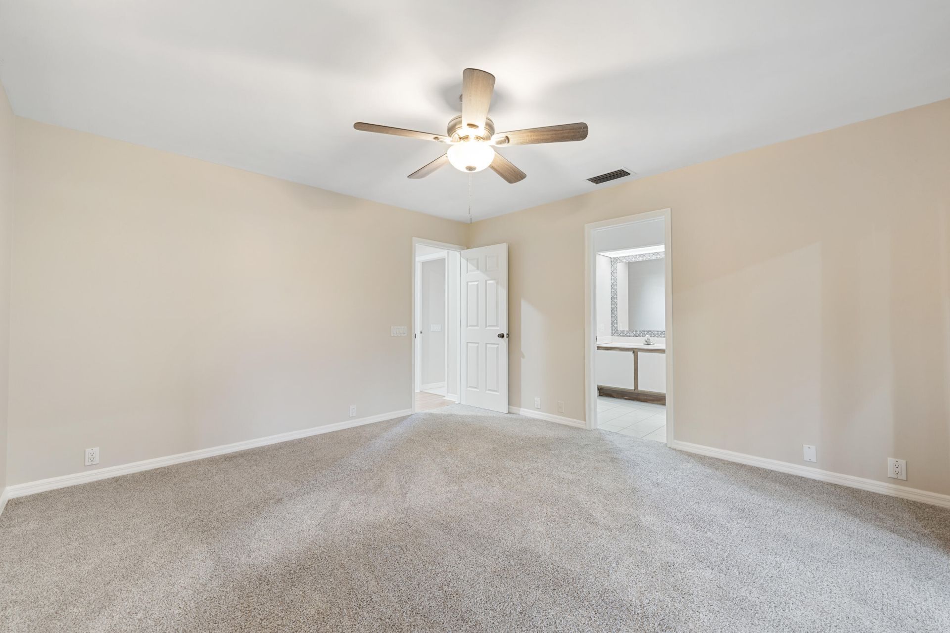 8070 SE River Lane, Stuart, FL 34997 Photo
