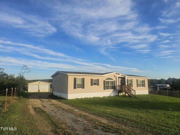 42 Wisecarver Road, Mosheim, TN 37818