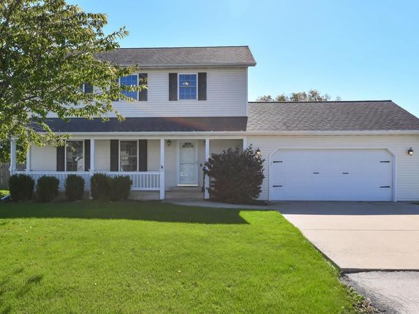 2819 Frontier DRIVE, Racine, WI 53404