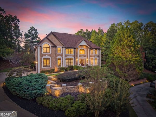 8585 Royal Troon Drive, Duluth, GA 30097