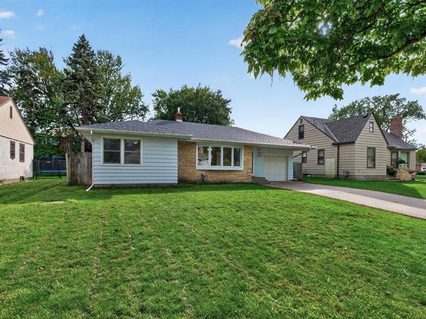 790 Nevada Avenue E, Saint Paul, MN 55106