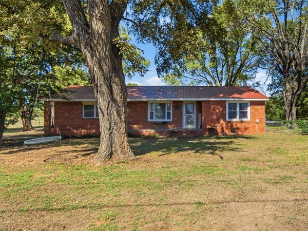37235 E 241st Street S, Porter, OK 74454