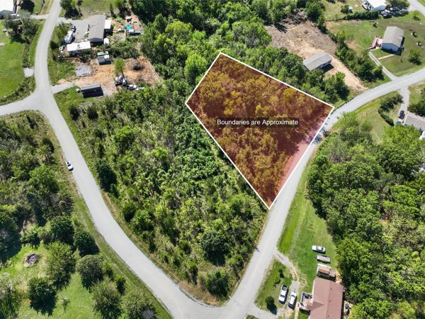 Sun Prairie Street , Pryor, OK 74361