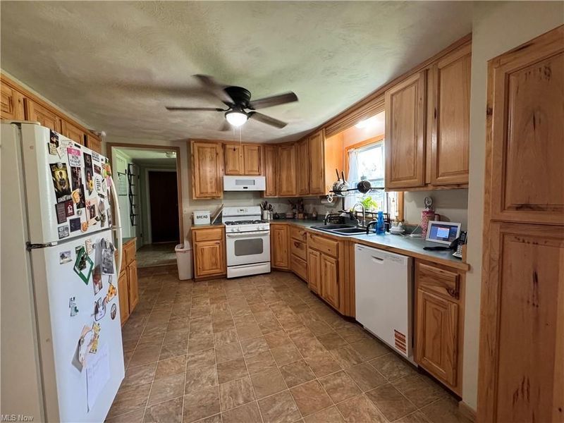 33451 Edwina Road , Lewisville, OH 43754 Photo 20