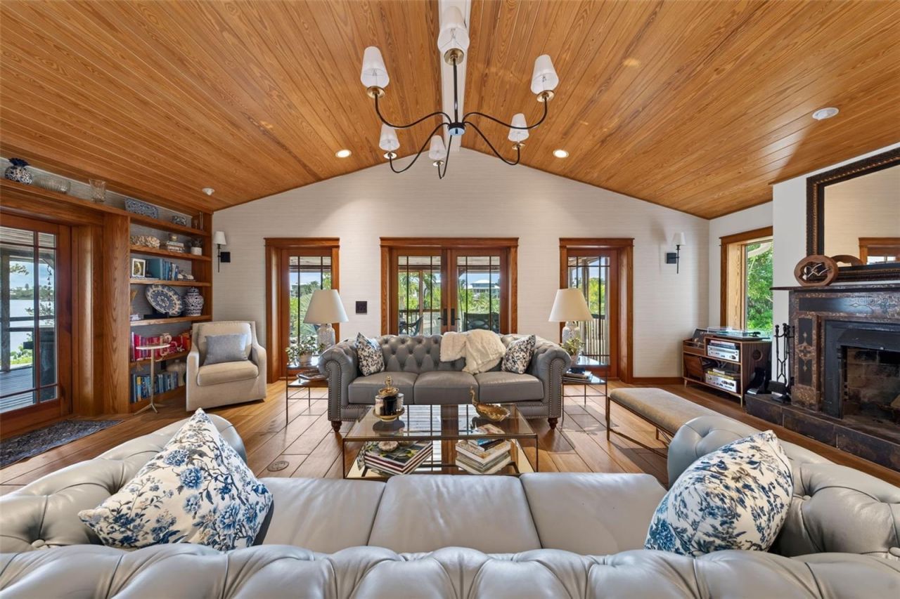 511 South Drive, Anna Maria, FL 34216 Photo