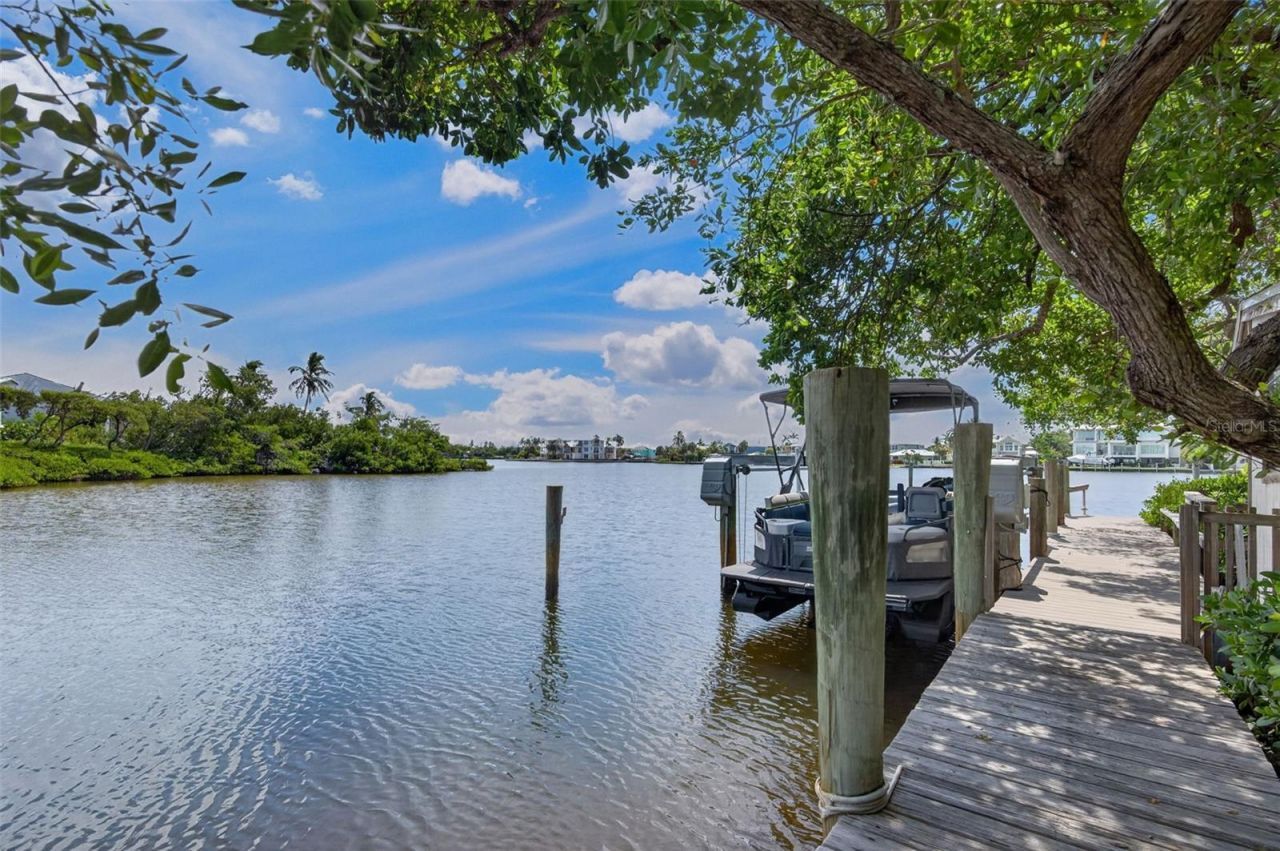 511 South Drive, Anna Maria, FL 34216 Photo