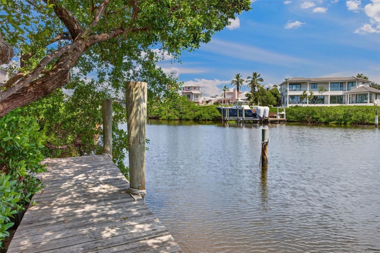 511 South Drive, Anna Maria, FL 34216 Photo