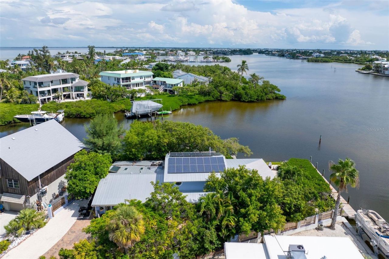 511 South Drive, Anna Maria, FL 34216 Photo