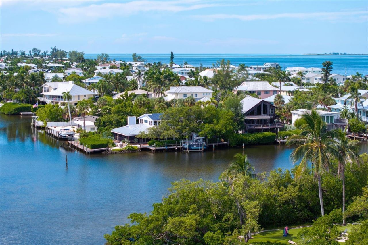 511 South Drive, Anna Maria, FL 34216 Photo