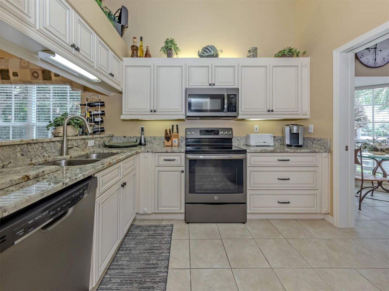 316 Clearbrook Circle , Unit 204, Venice, FL 34292 Photo