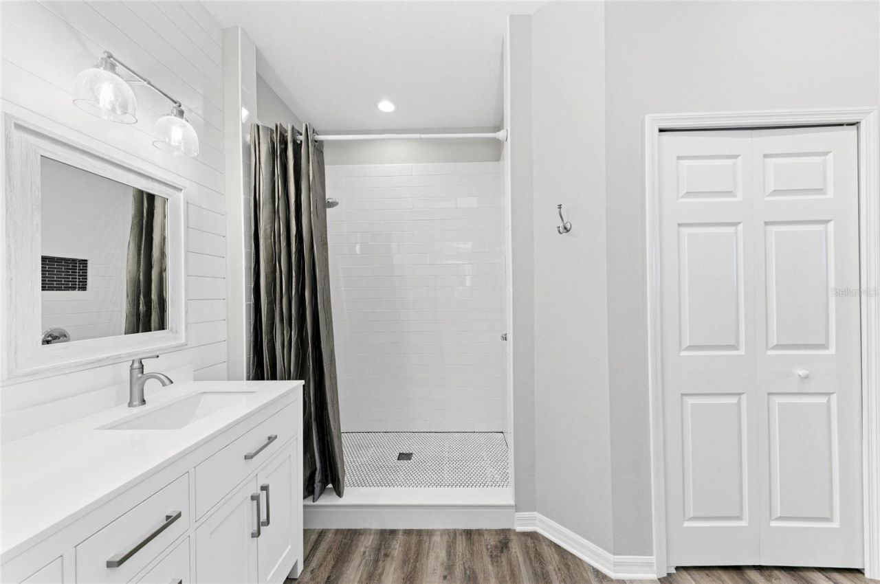 5645 Key Largo Court , Unit 5645, Bradenton, FL 34203 Photo