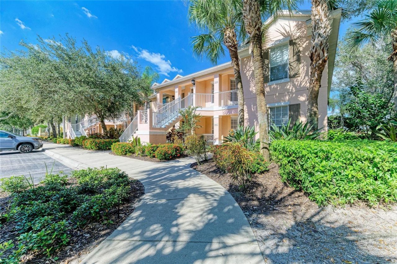 5645 Key Largo Court , Unit 5645, Bradenton, FL 34203 Photo