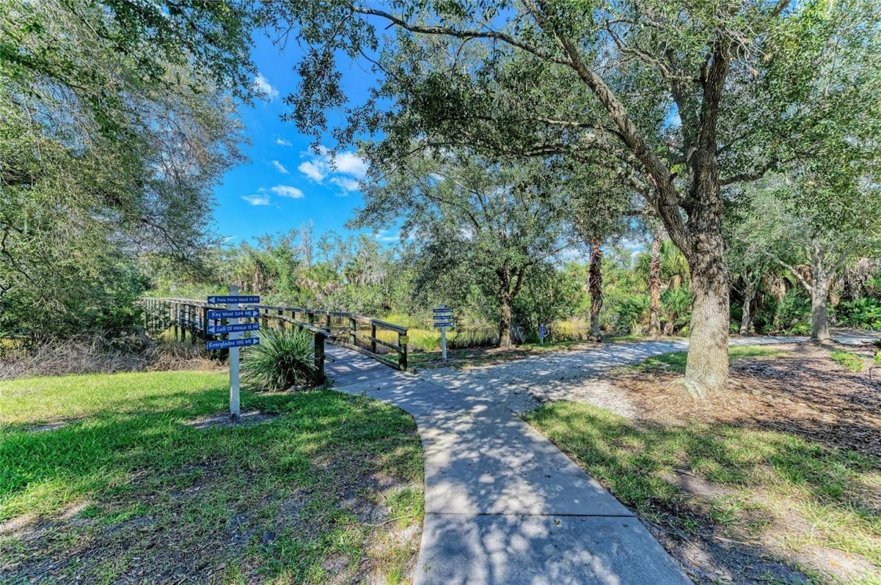 5645 Key Largo Court , Unit 5645, Bradenton, FL 34203 Photo