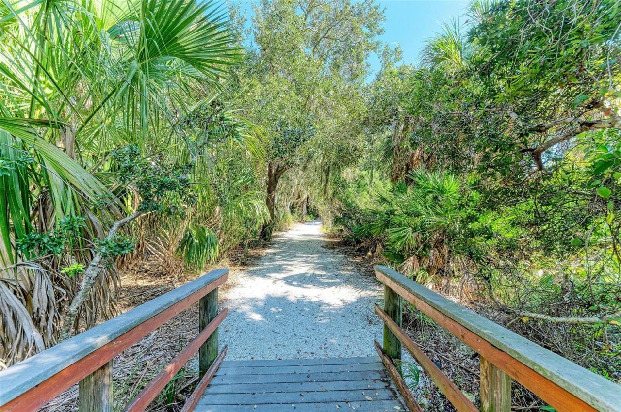 5645 Key Largo Court , Unit 5645, Bradenton, FL 34203 Photo