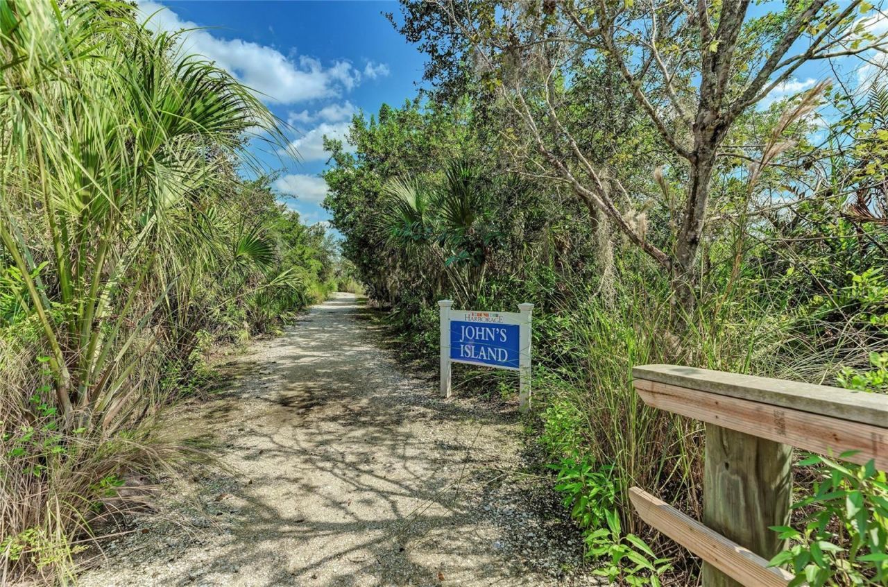 5645 Key Largo Court , Unit 5645, Bradenton, FL 34203 Photo
