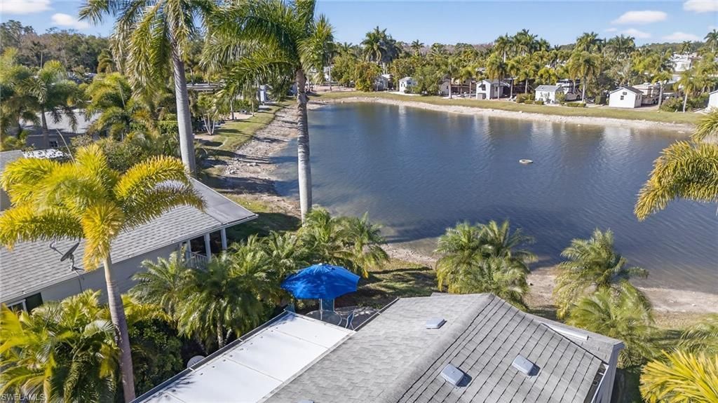 3131 Crystal Lake Dr, Naples, FL 34120 Photo