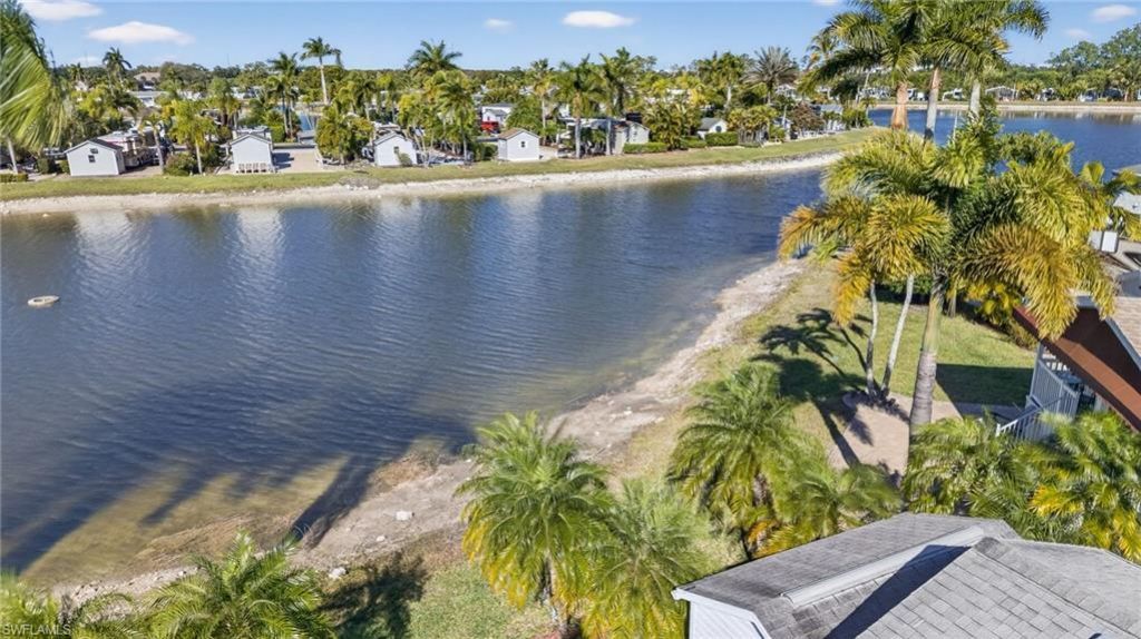 3131 Crystal Lake Dr, Naples, FL 34120 Photo