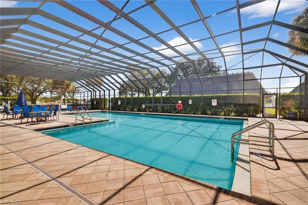 3131 Crystal Lake Dr, Naples, FL 34120 Photo